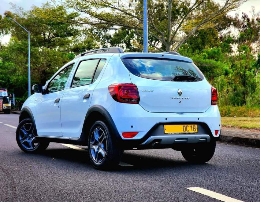 Renault stepway-2018 - 4 - Compact cars  on Aster Vender