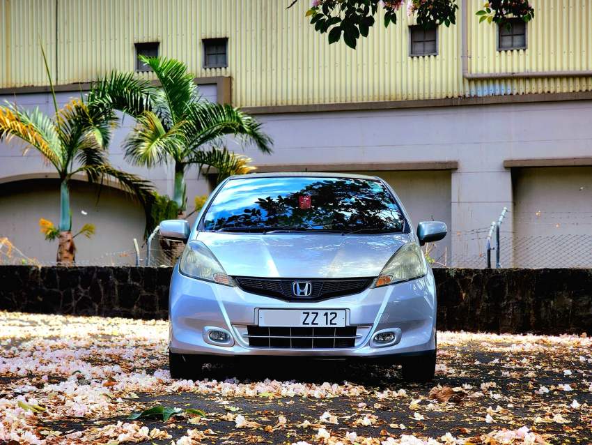 Honda Fit-202 - 0 - Compact cars  on Aster Vender