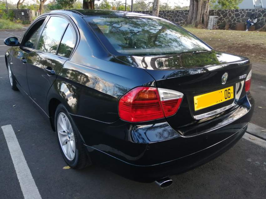 BMW 320i Year 2006 - 1 - Compact cars  on Aster Vender