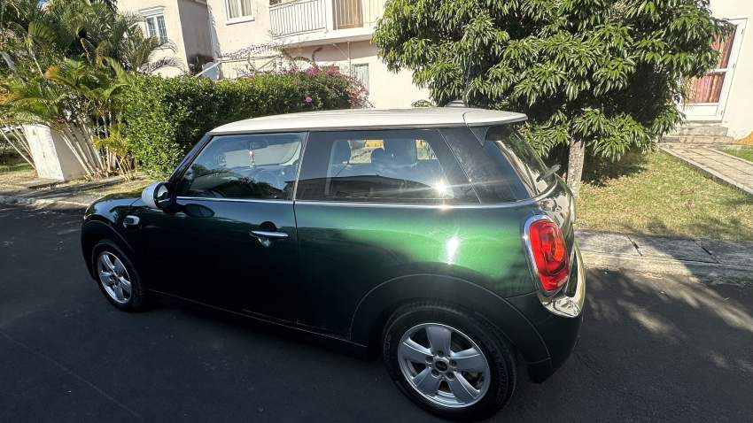 Mini Cooper - 0 - Compact cars  on Aster Vender