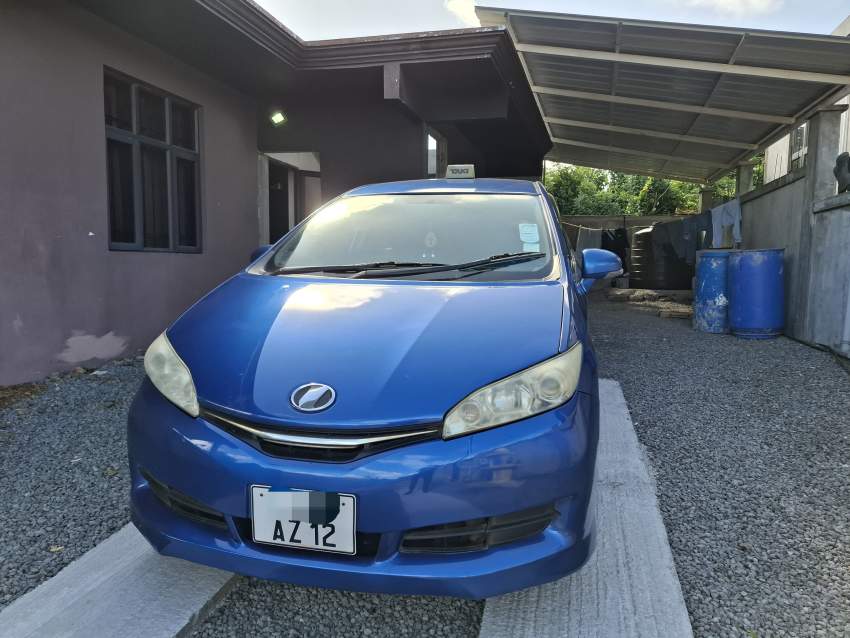 Toyota Wish Yr AZ 12