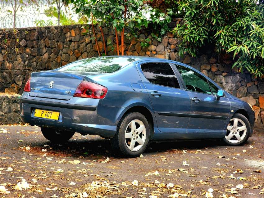 Peugeot 407-2008 - 4 - Family Cars  on Aster Vender