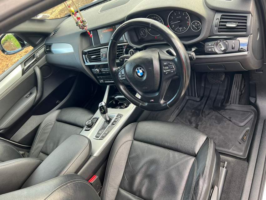 Bmw X6-2016 - 6 - SUV Cars  on Aster Vender