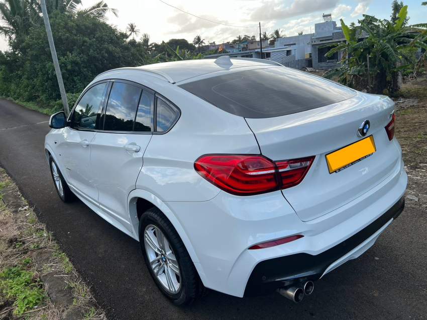 Bmw X6-2016 - 4 - SUV Cars  on Aster Vender