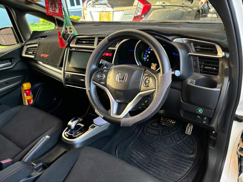 Honda fit Rs-2014 - 7 - Compact cars  on Aster Vender