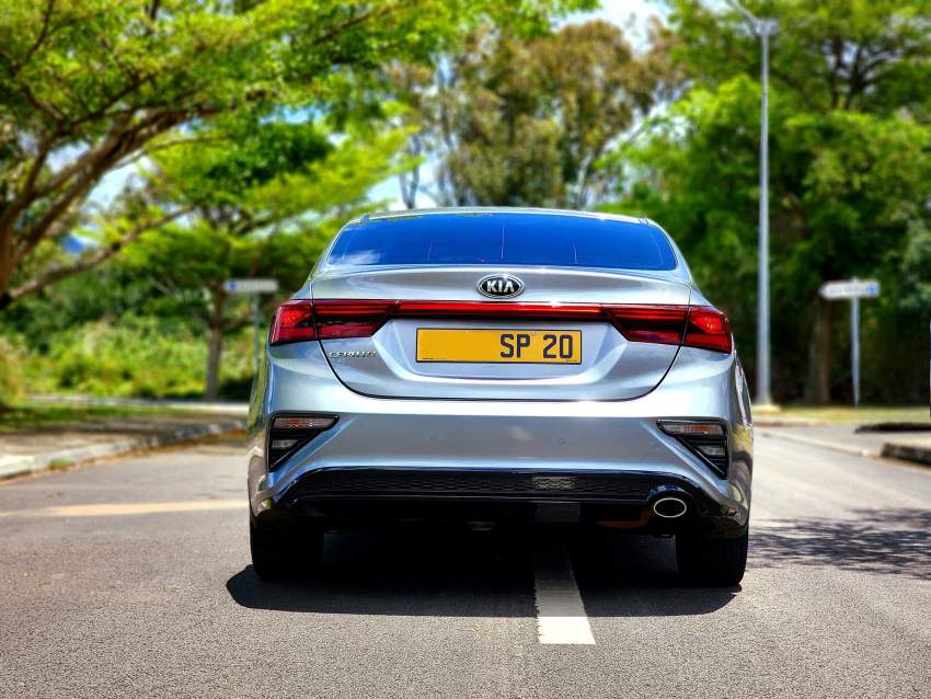 Kia Cerato-2020 - 3 - Family Cars  on Aster Vender