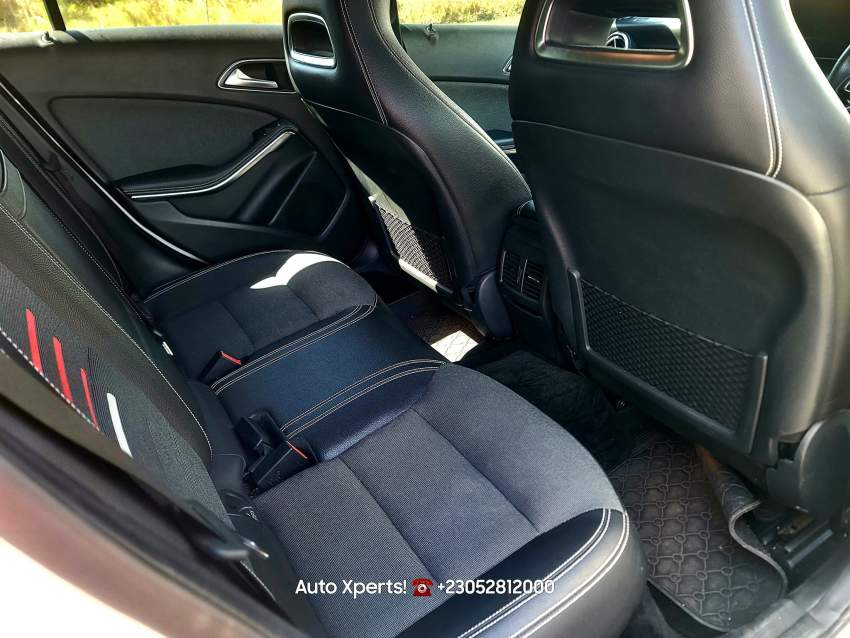 Mercedes A180-2018 - 4 - Luxury Cars  on Aster Vender