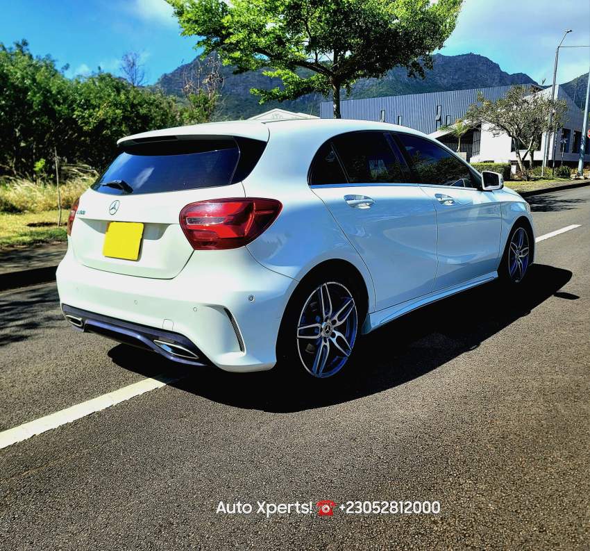 Mercedes A180-2018 - 3 - Luxury Cars  on Aster Vender