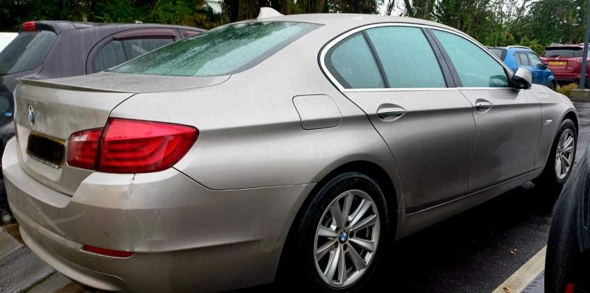 Bmw 528i F10 2013 - 2 - Luxury Cars  on Aster Vender