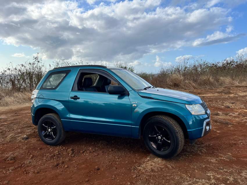 Suzuki Grand vitara-2009 - 2 - Off Roader Cars  on Aster Vender