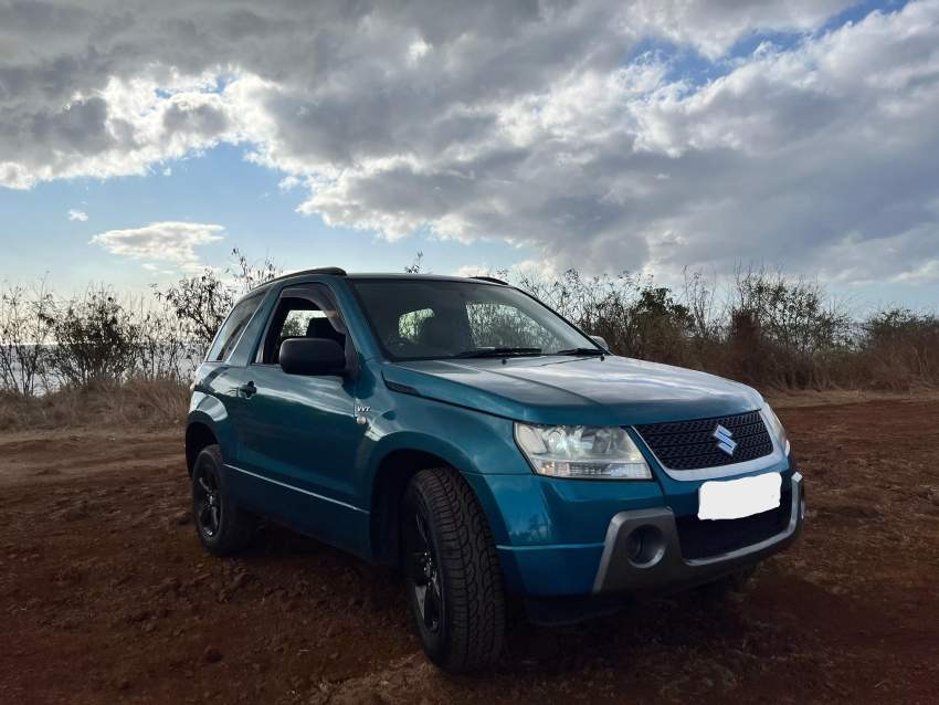 Suzuki Grand vitara-2009 - 1 - Off Roader Cars  on Aster Vender