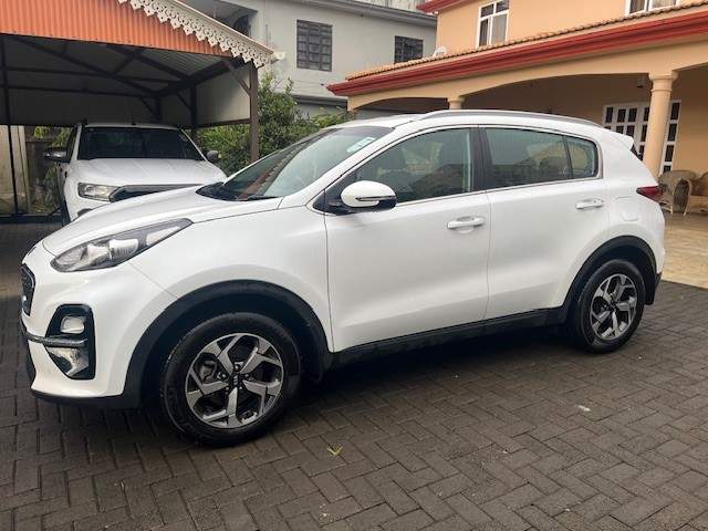 Kia Sportage Ex Tech 2WD 1.6 GDi 6AT - 8 - SUV Cars  on Aster Vender