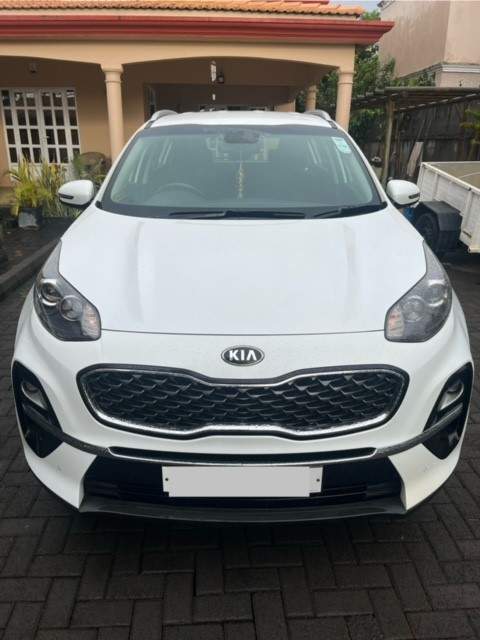 Kia Sportage Ex Tech 2WD 1.6 GDi 6AT - 7 - SUV Cars  on Aster Vender