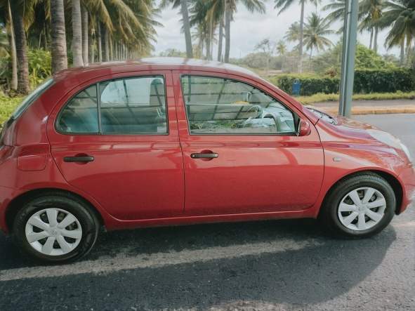 Nissan March Ak12 - 1 - Compact cars  on MauriCar