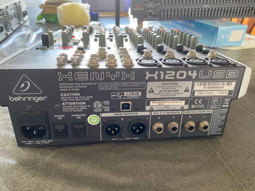 Amplifier  mixer - 2 - Other Musical Equipment  on Aster Vender