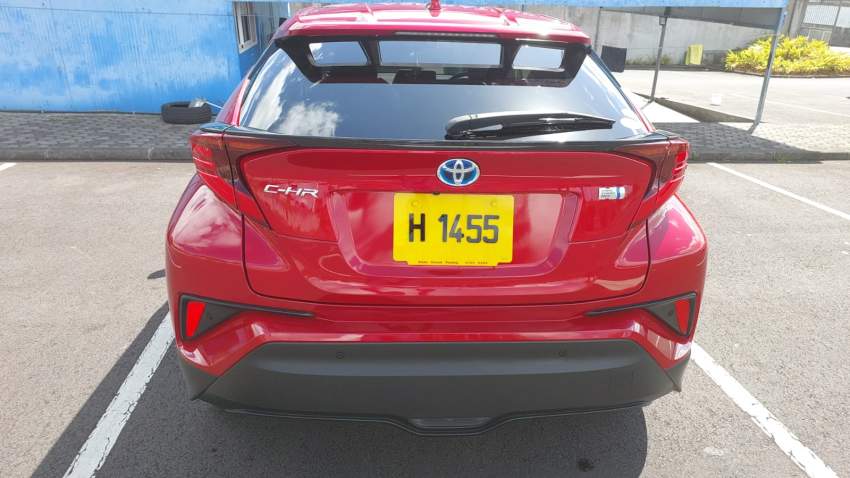 FOR SALE: Toyota C-HR Grade G (2020) - 4 - Family Cars  on Aster Vender