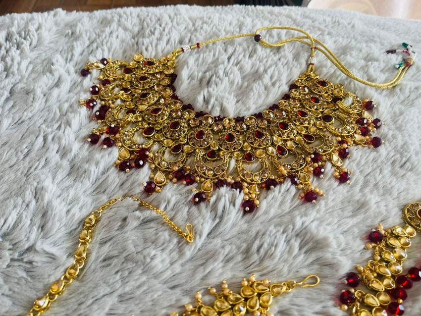 Bridal set 8 pieces - 1 - Necklaces  on Aster Vender