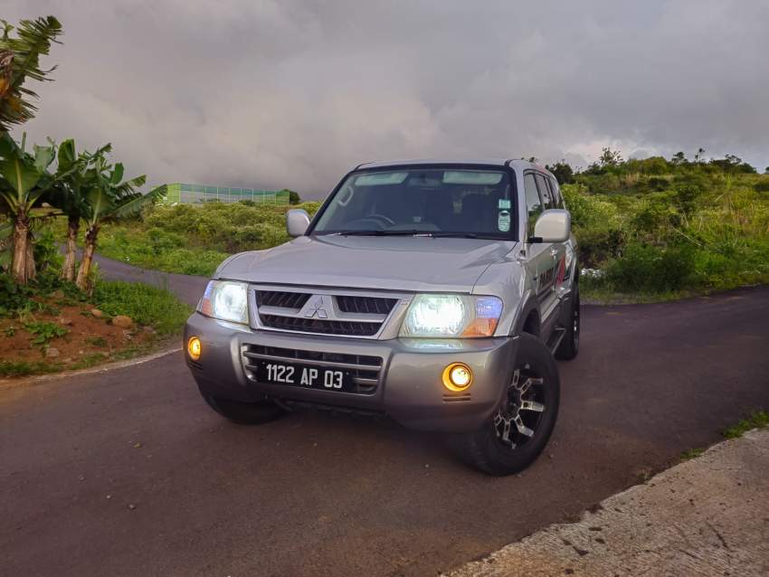 Mitsubishi Pajero for Sale 2003 - 1 - Family Cars  on Aster Vender