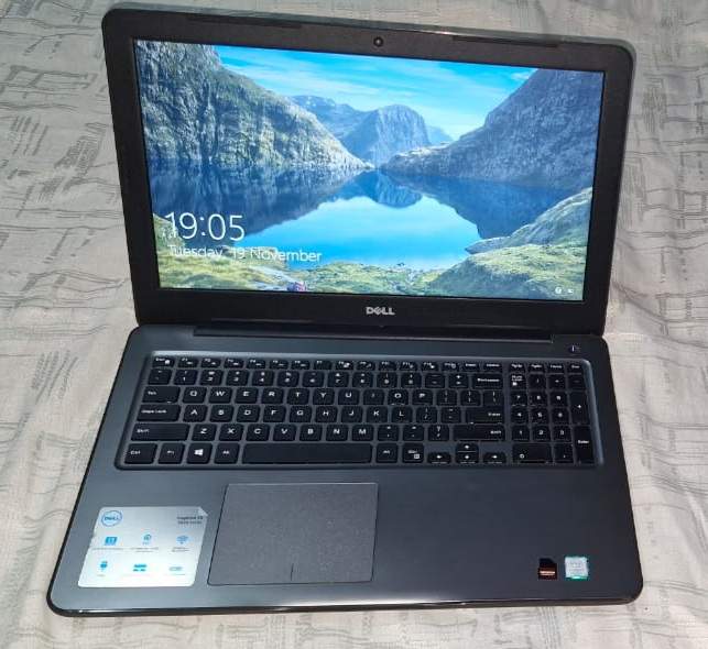 Dell inspiron 15 i7 - 3 - Laptop  on Aster Vender