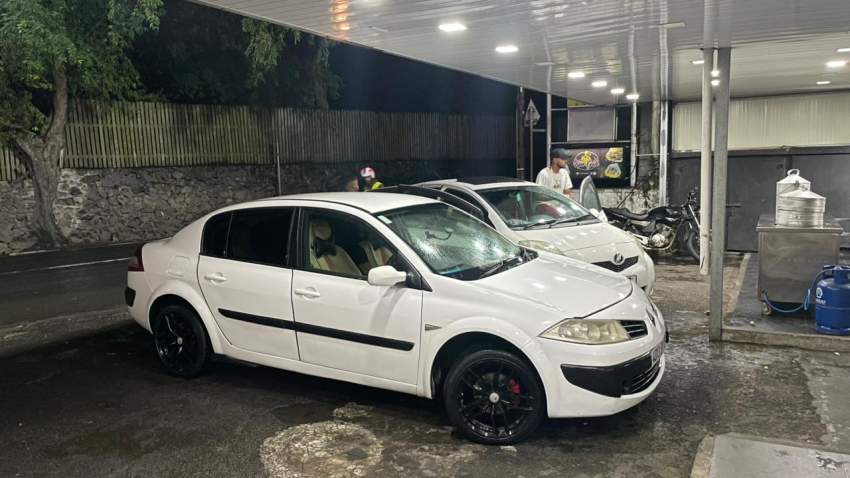 RENAULT MEGANE II 1.4L - 1 - Family Cars  on MauriCar