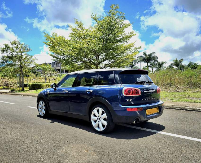 Mini Cooper Clubman - 2018 - 5 - Family Cars  on Aster Vender