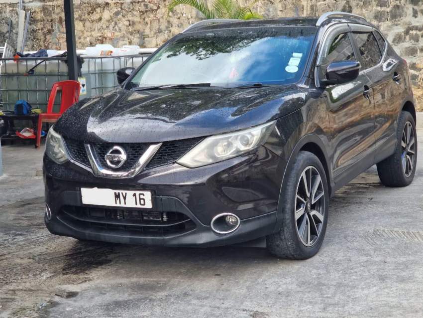 For Sale: Nissan Qashqai 1.6L Turbo Diesel – Full Option - 1 - SUV Cars  on Aster Vender