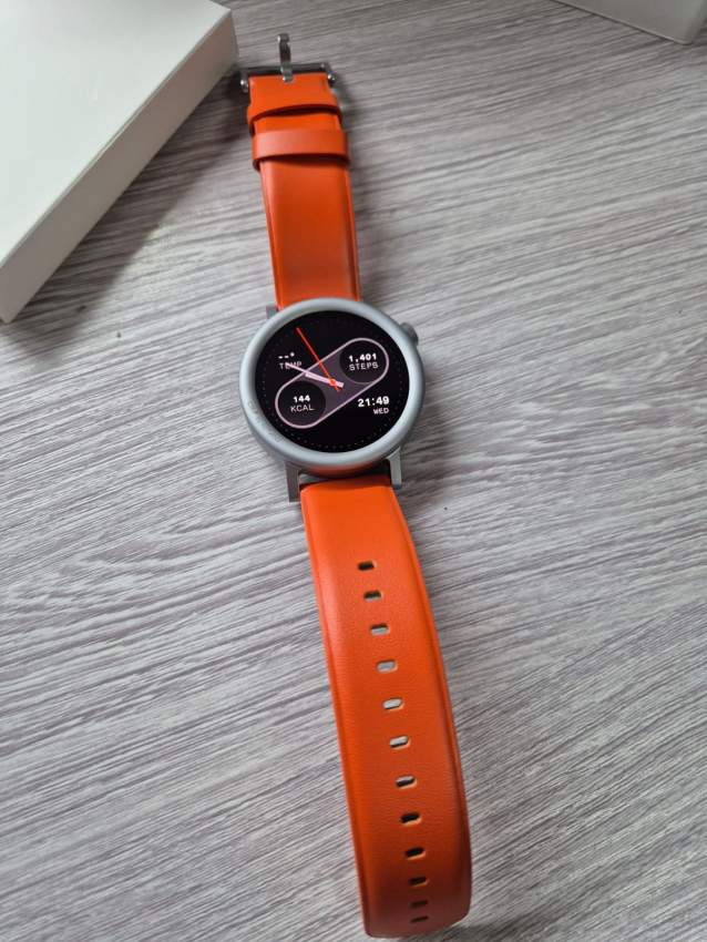 Nothing Watch Pro 2 - 2 - Smartwatch  on Aster Vender