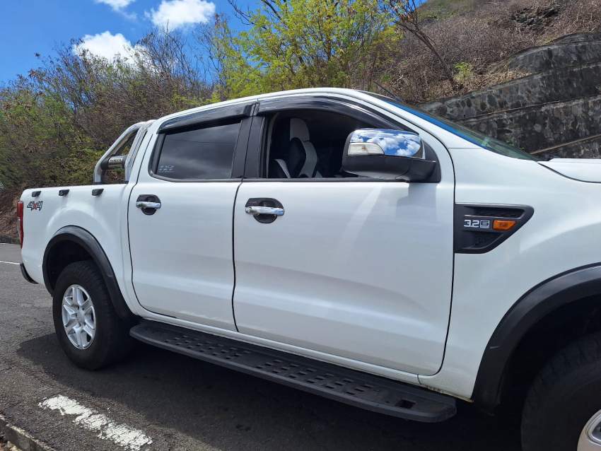 For Sale: 2013 Ford Ranger XLT 4x4 - 1 - Pickup trucks (4x4 & 4x2)  on Aster Vender