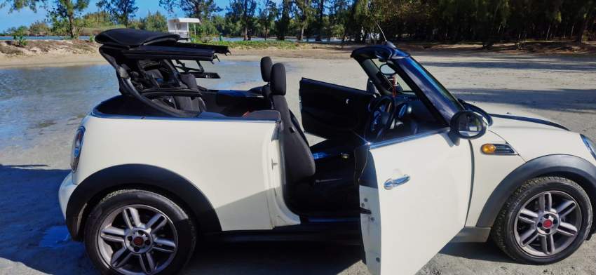 For Sale: 2015 Mini Cooper Convertible - 3 - Compact cars  on Aster Vender