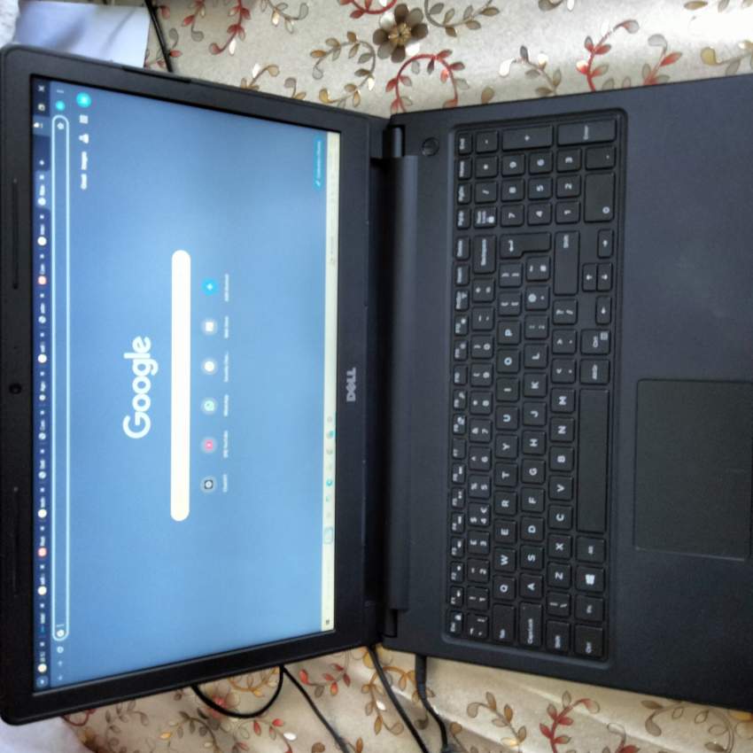 Dell Inspiron 15 3576 (UK Version)