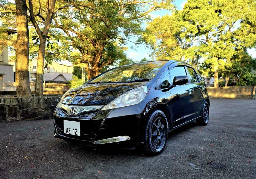 Honda Fit Hybrid - 2012 - 2 - Compact cars  on Aster Vender