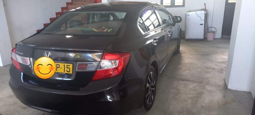 Honda Civic 1.6L Saloon  2015 - 3 - Family Cars  on Aster Vender