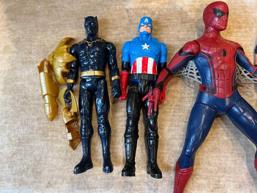 Marvel figurines - 1 - Action figures  on MauriCar