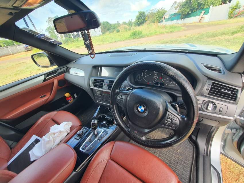 BMW X3M F25 2.0i (2012) - 3 - SUV Cars  on Aster Vender