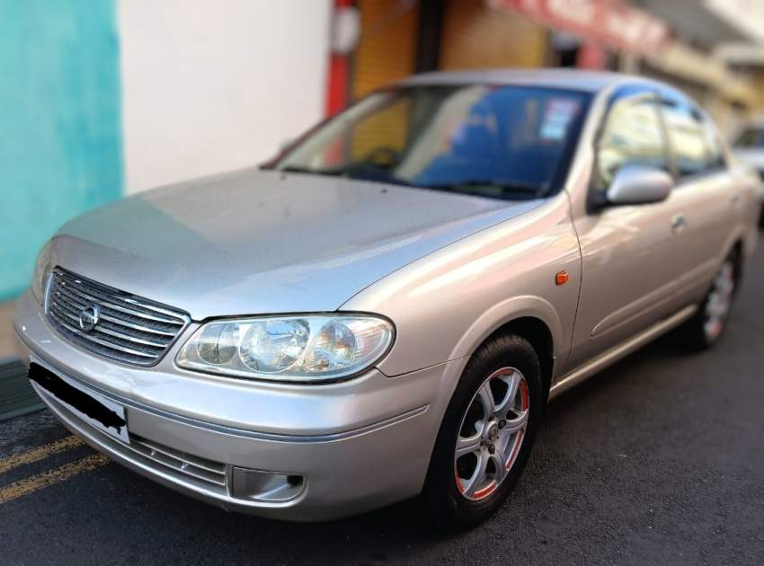 Nissan Sunny N17