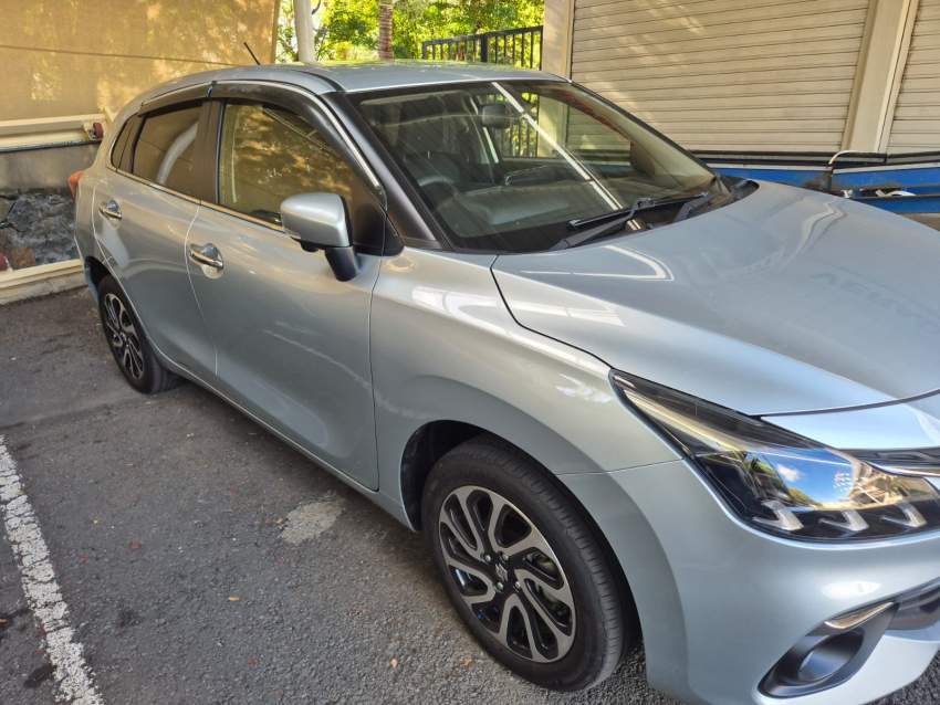 For Sale: 2023 Suzuki Baleno GLX Automatic - 1 - Compact cars  on Aster Vender