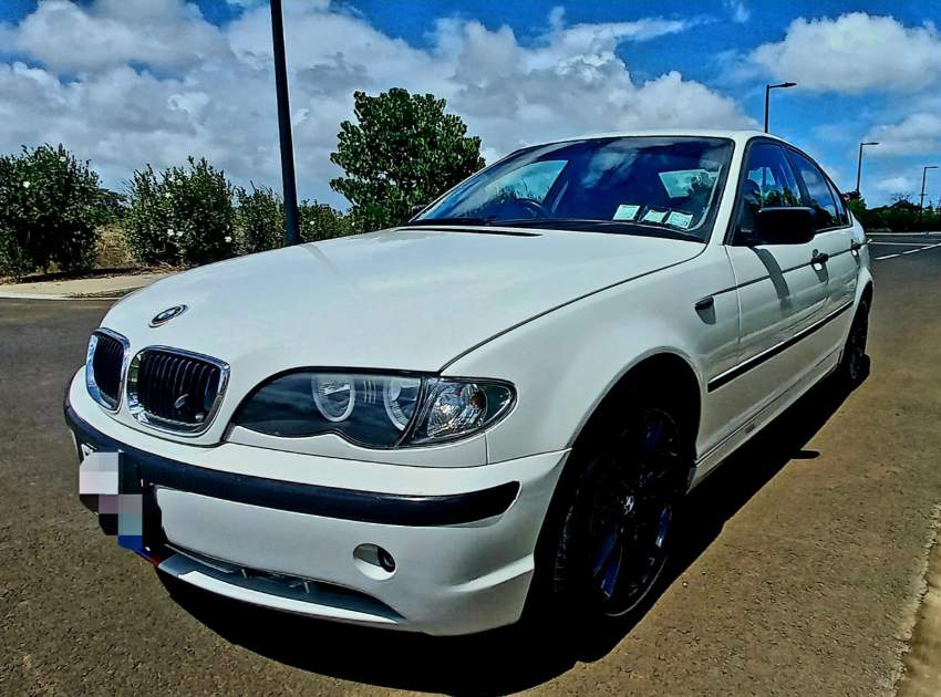 Bmw 318i Year 2004 - 1 - Sport Cars  on Aster Vender