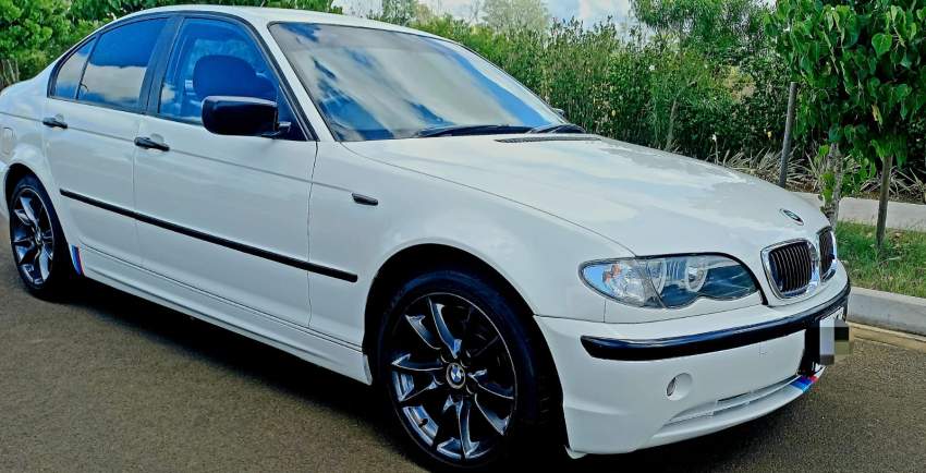 Bmw 318i Year 2004 - 4 - Sport Cars  on Aster Vender