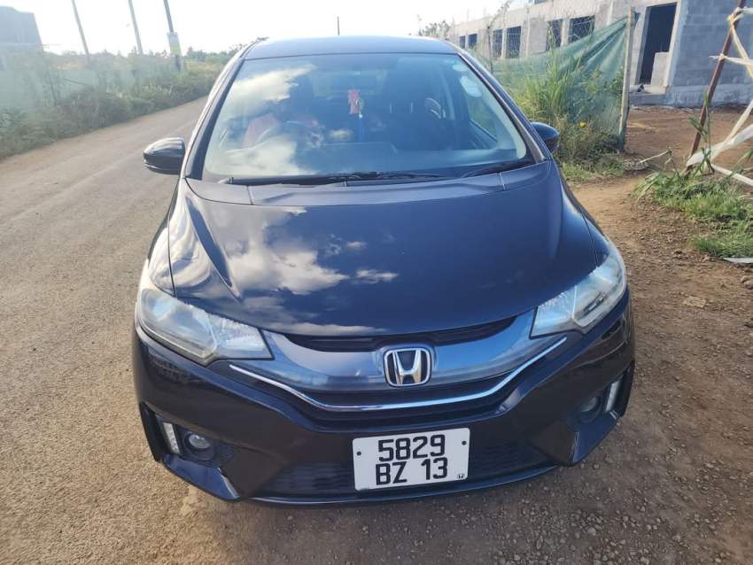 Honda fit 2013 on Aster Vender