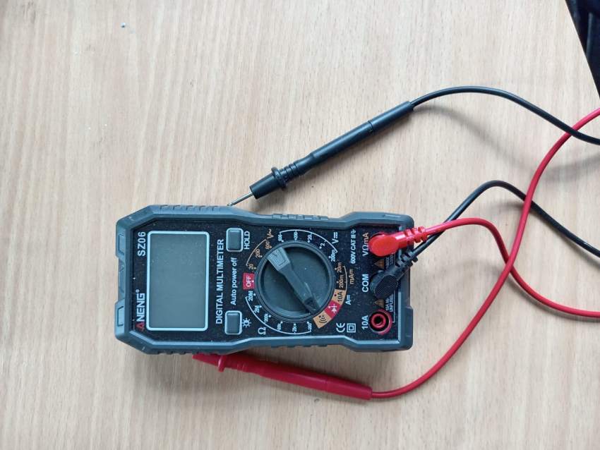 Digital Multimeter on Aster Vender