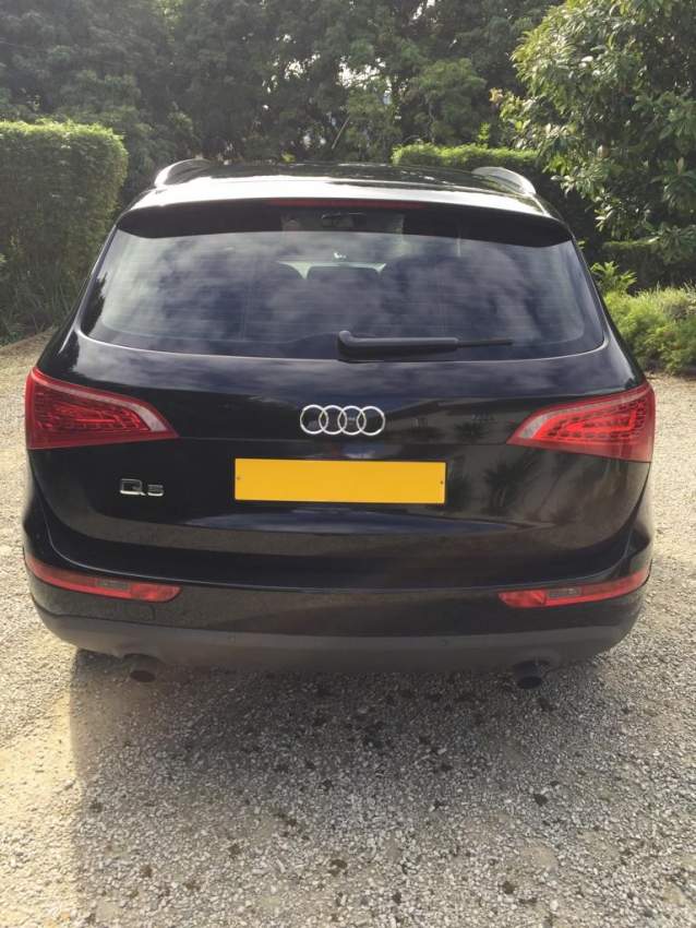 2013 Audi Q5 TFSI 2.0 - 4 - Sport Cars  on Aster Vender