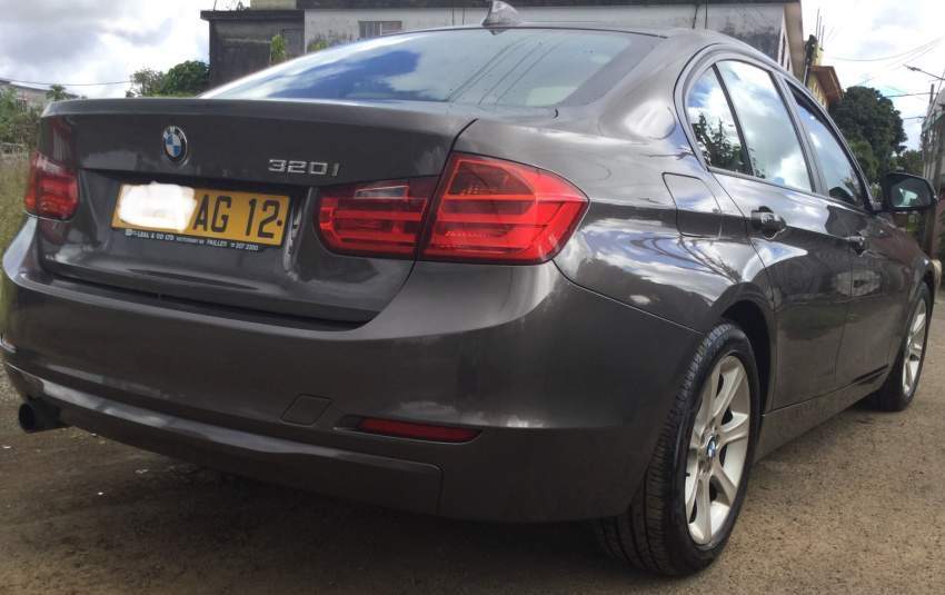 BMW 320i for sale - 4 - Luxury Cars  on Aster Vender